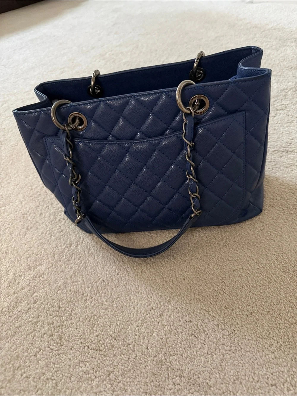 Chanel Grand Shopping Tote GSTCaviar leather/silver hardwareRoyalBlue/CobaltBlue